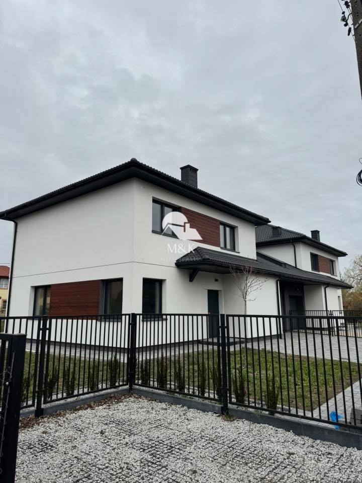 Dom Sprzedaż Brwinów